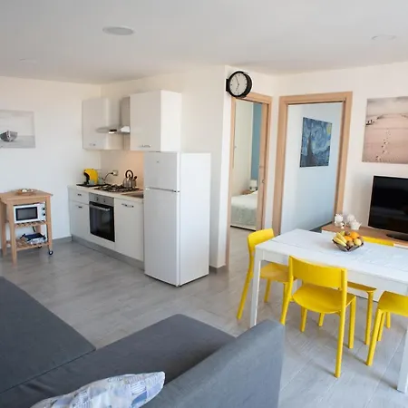 Con Terrazza Apartment Isola delle Femmine