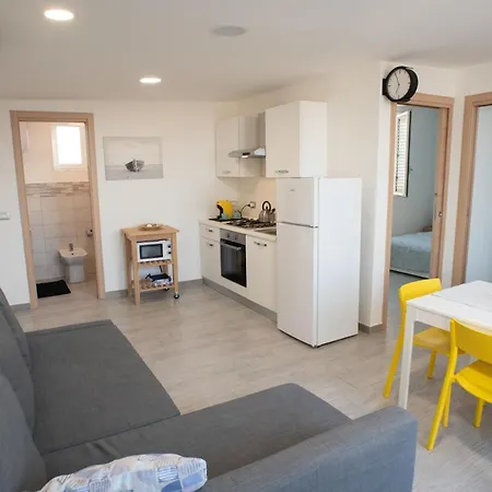 Apartment Con Terrazza