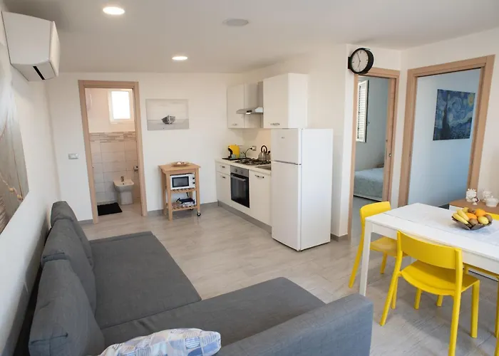 Apartment Con Terrazza