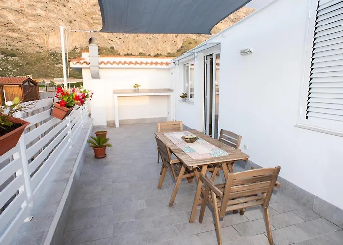 Con Terrazza Apartment