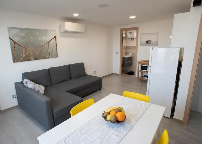 Con Terrazza Isola delle Femmine